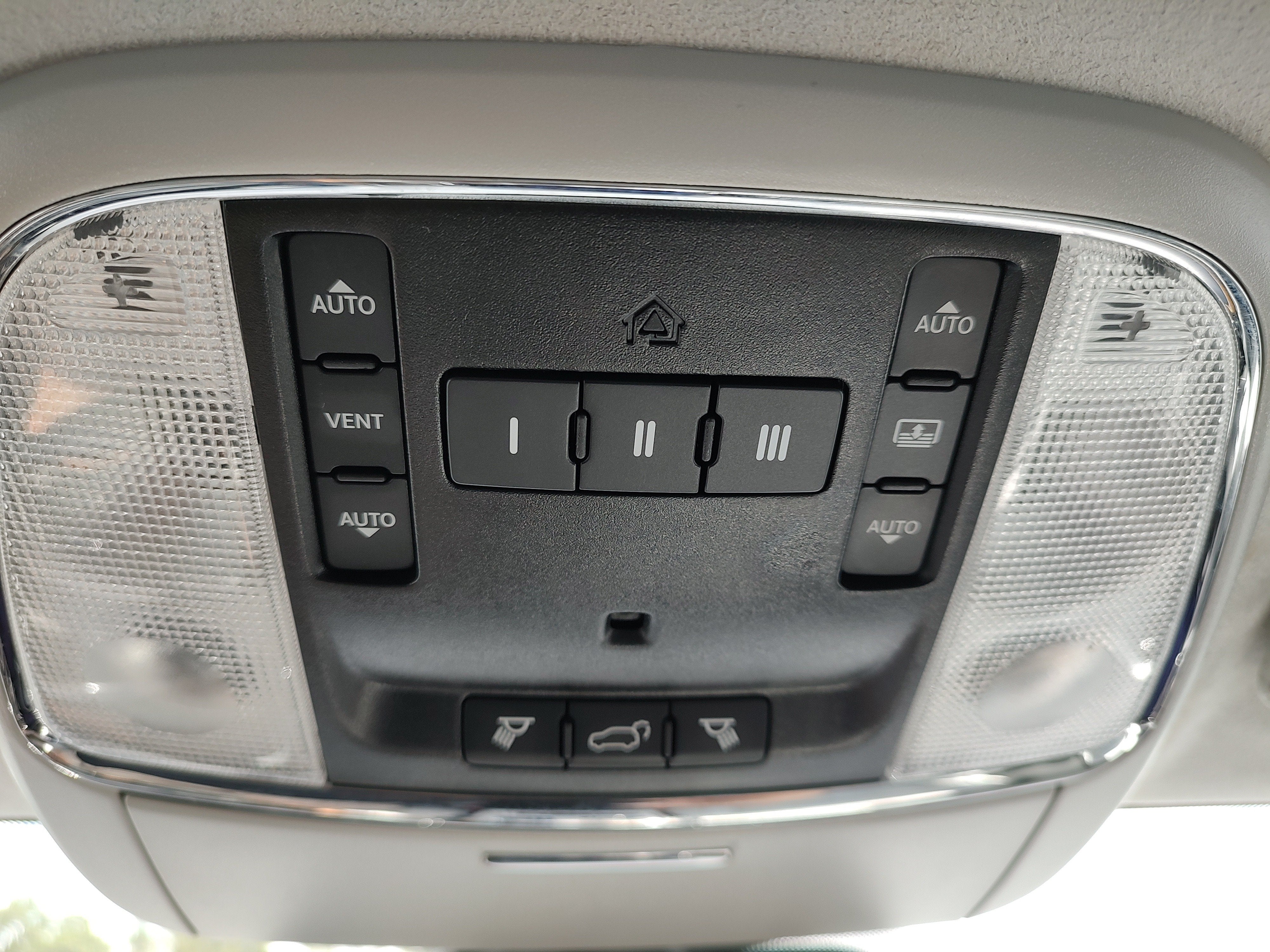 2020 Jeep Grand Cherokee Summit