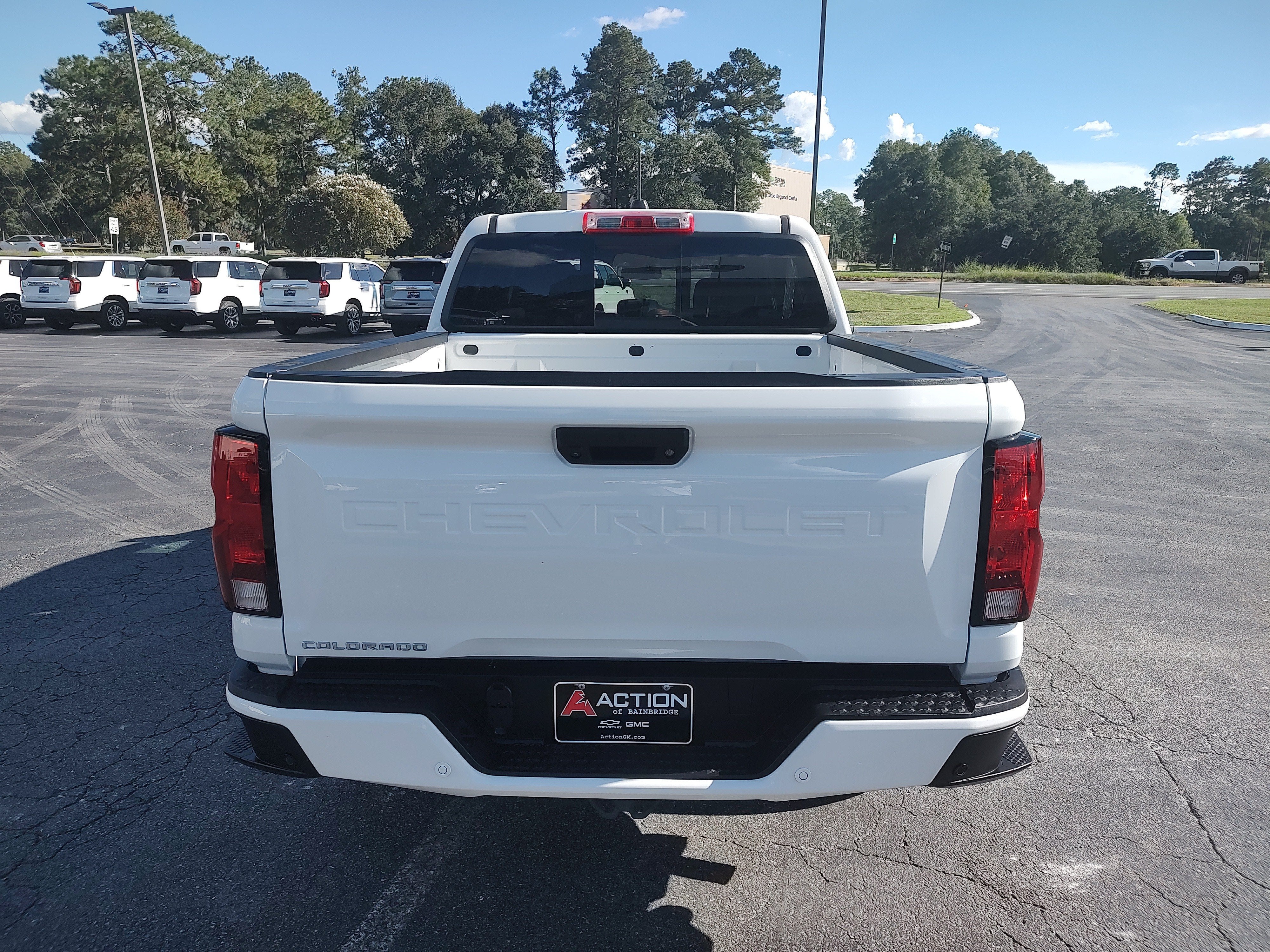 2025 Chevrolet Colorado WT/LT