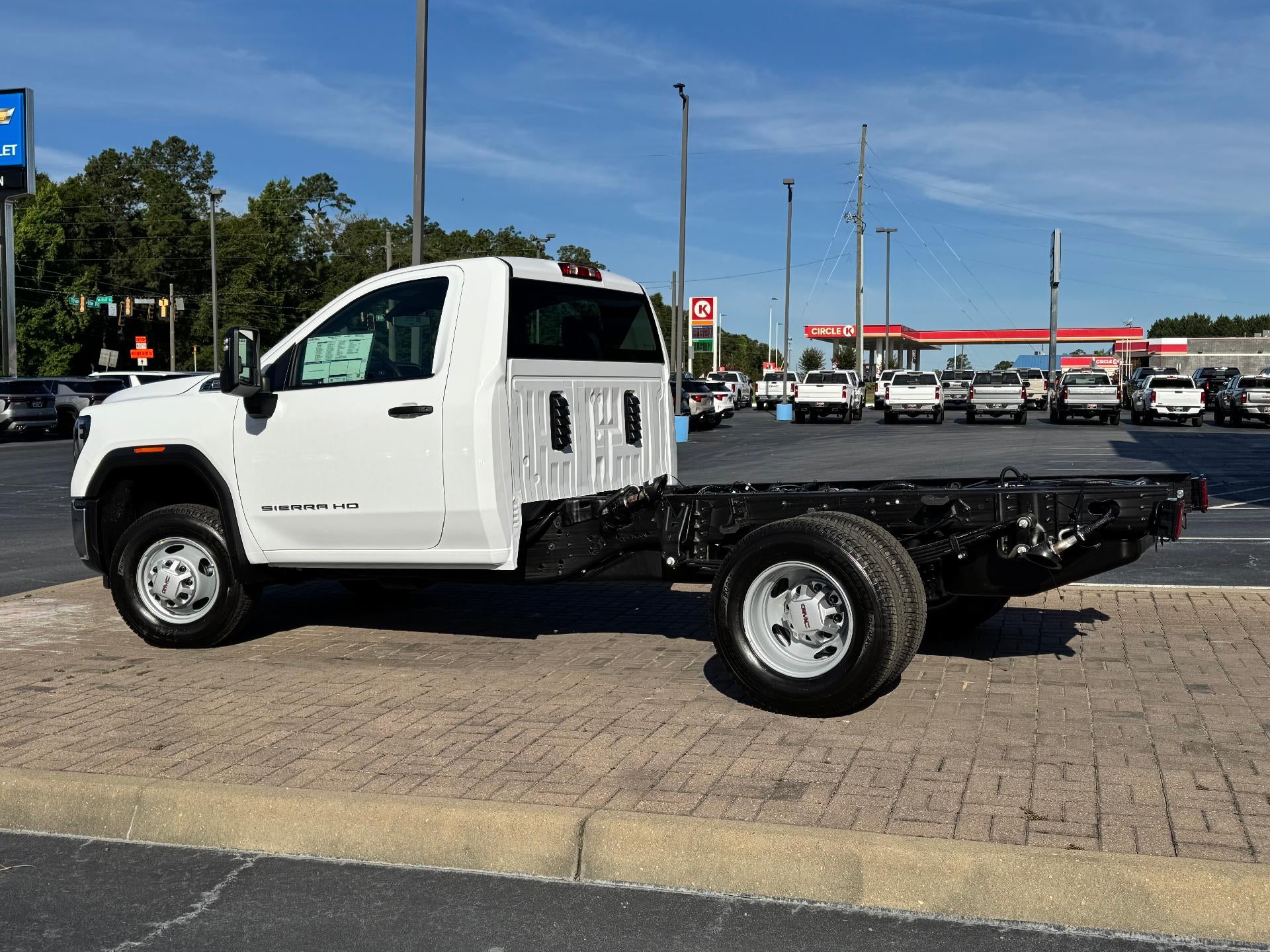 2026 GMC Sierra 3500 HD Chassis Cab Pro