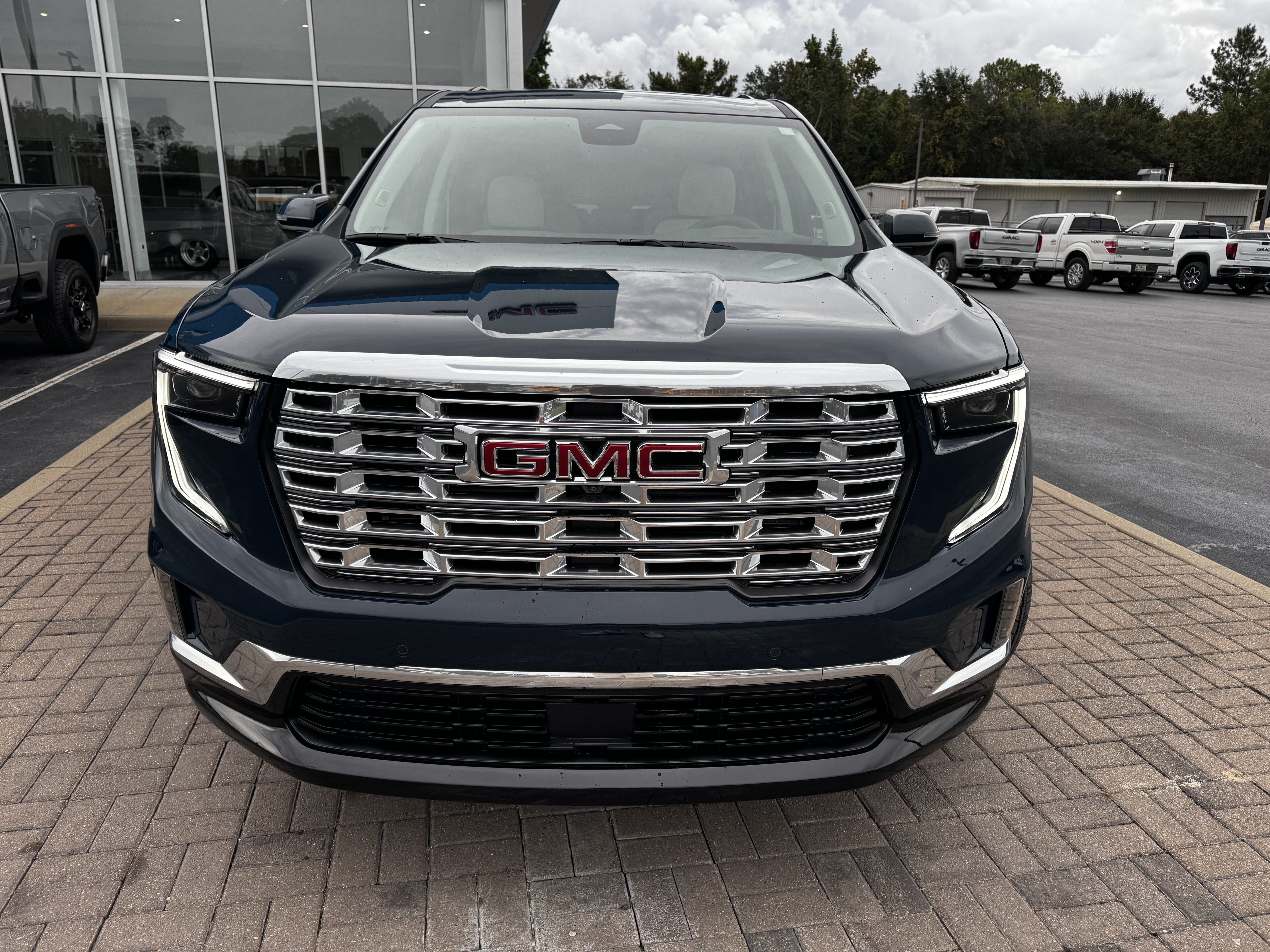 2027 GMC Acadia Denali