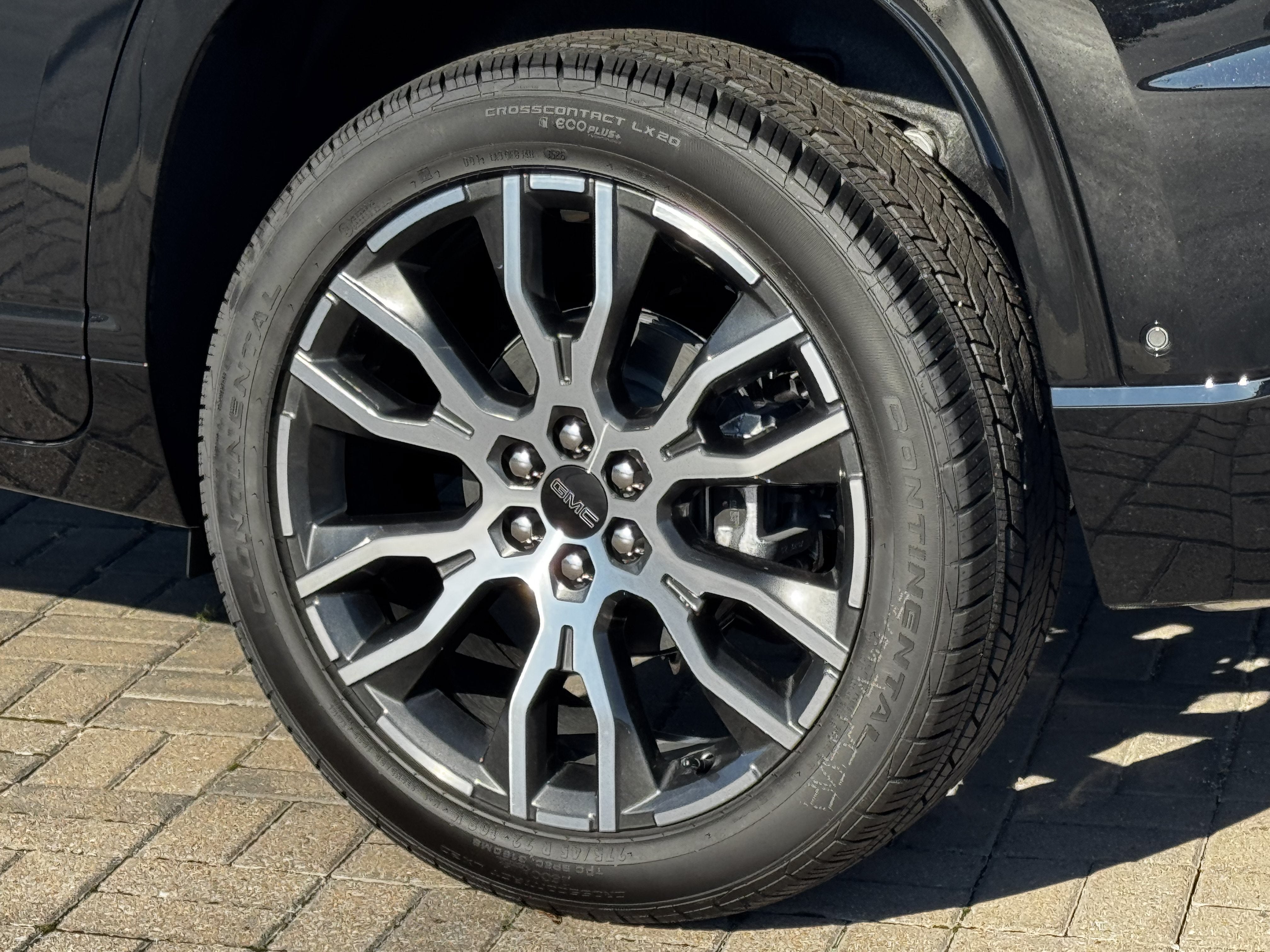 2027 GMC Acadia Denali Ultimate