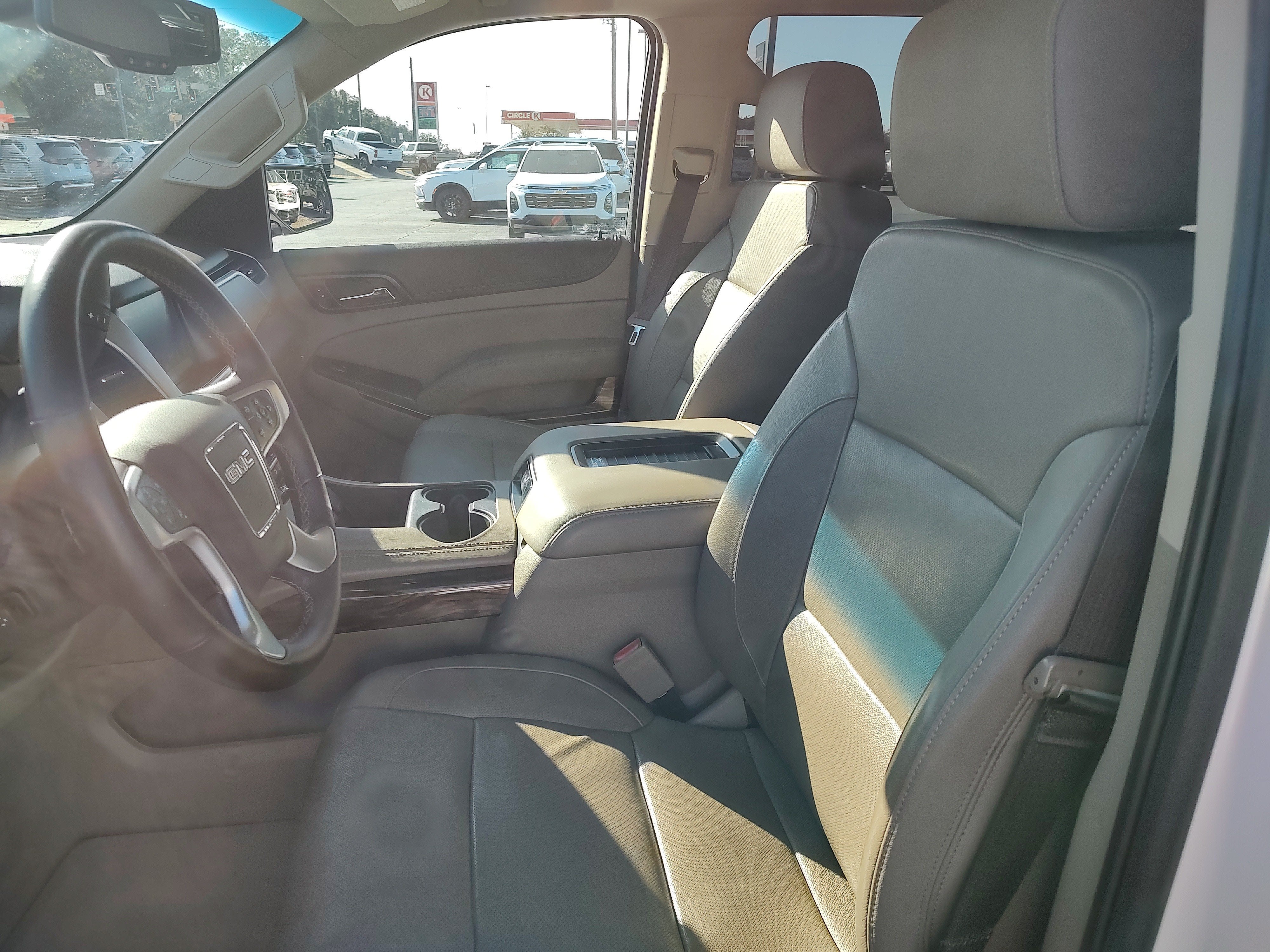 2017 GMC Yukon SLT