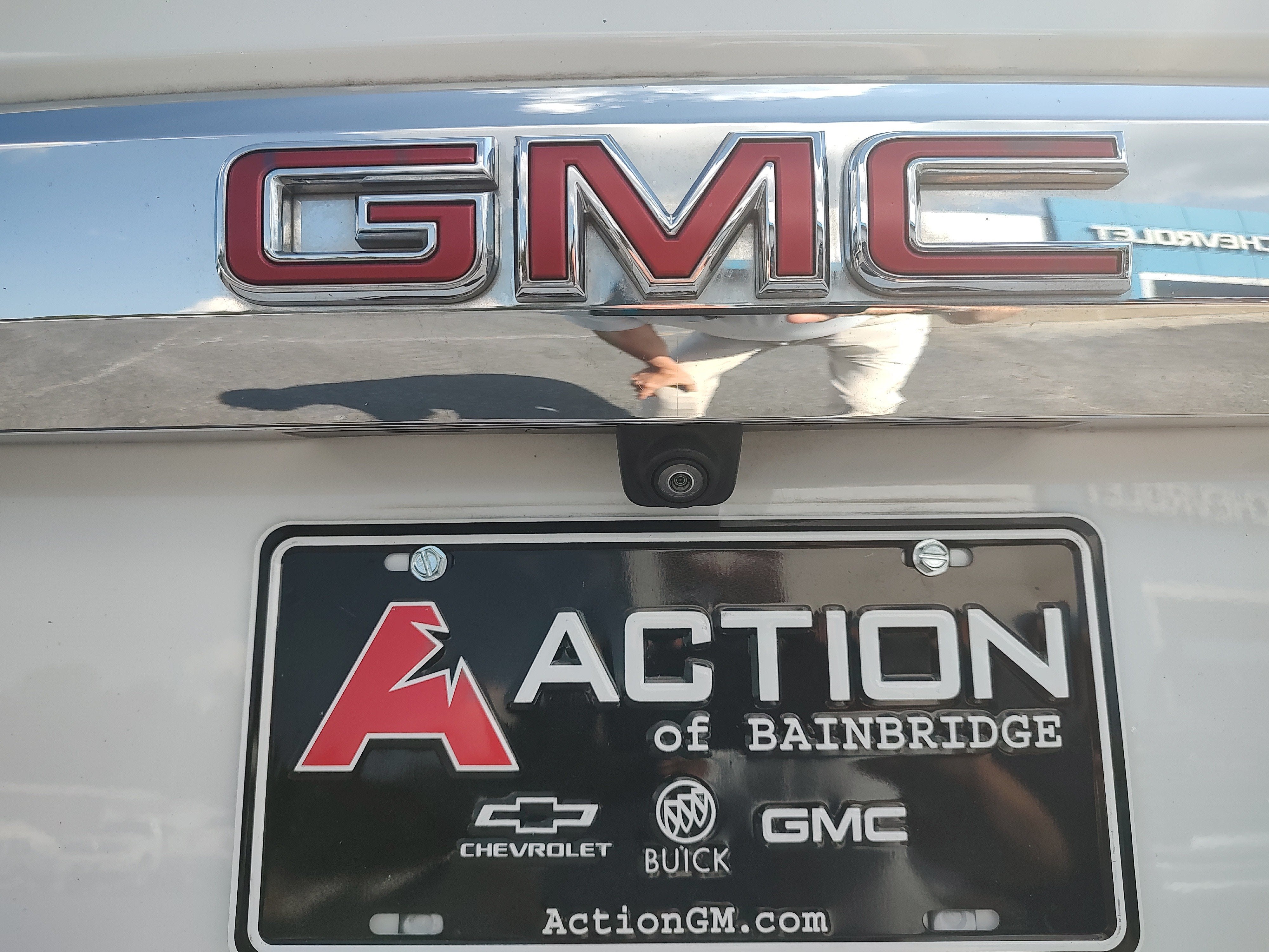 2024 GMC Yukon SLT