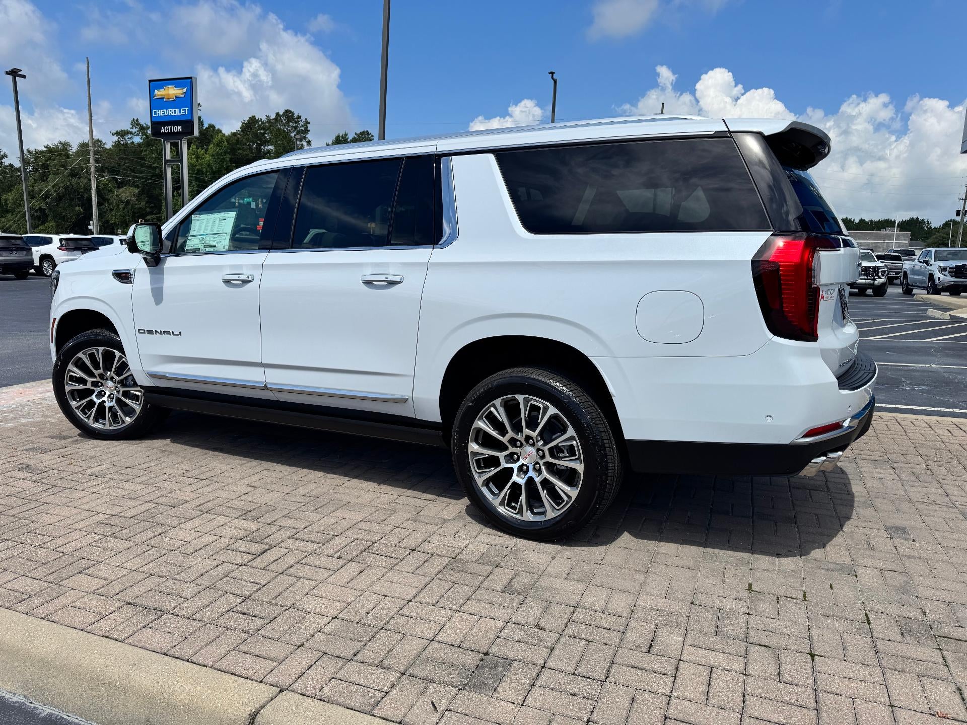 2026 GMC Yukon XL Denali