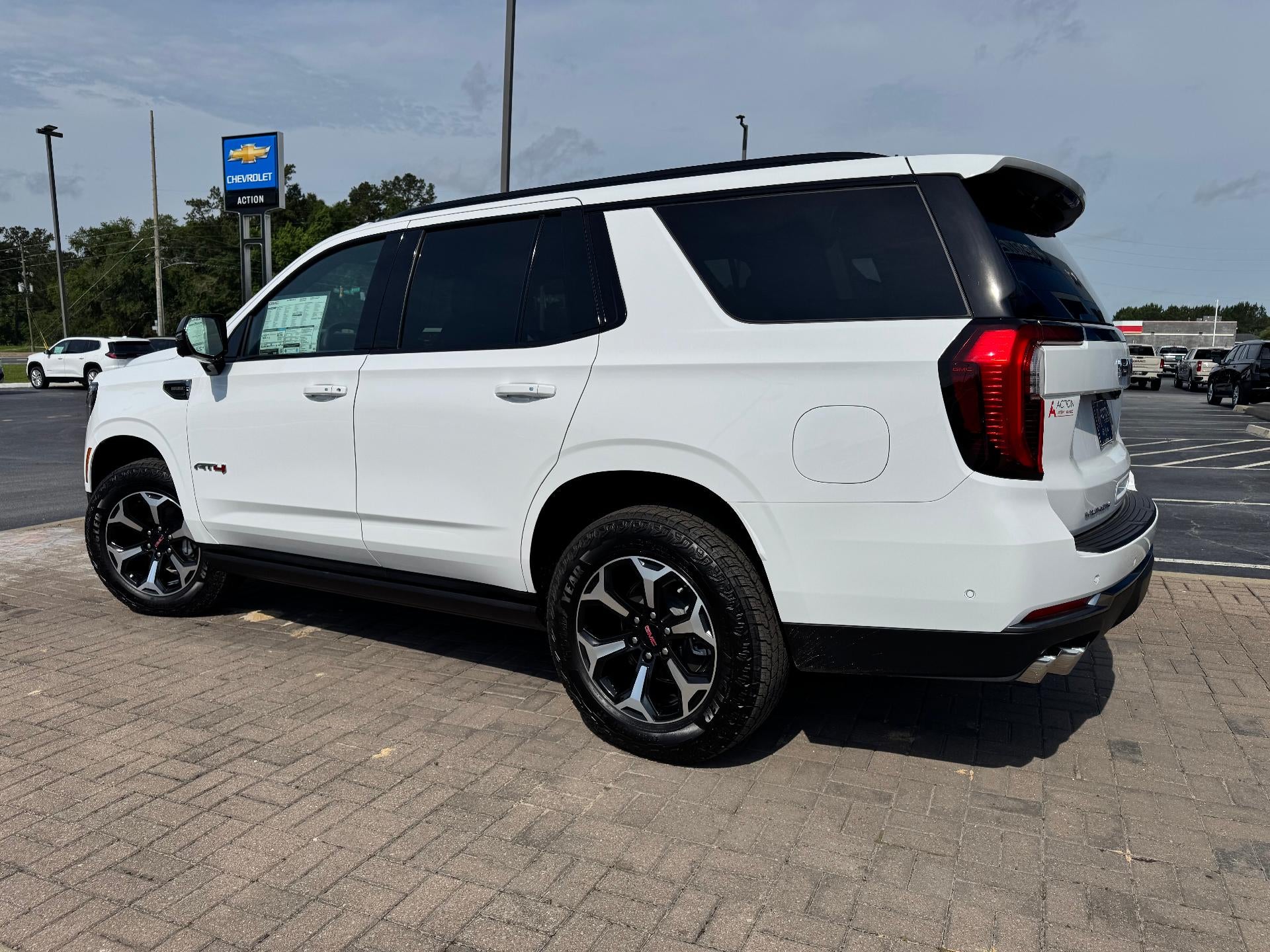 2026 GMC Yukon AT4