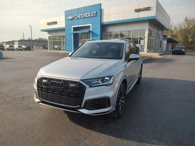 2022 Audi Q7 Premium Plus