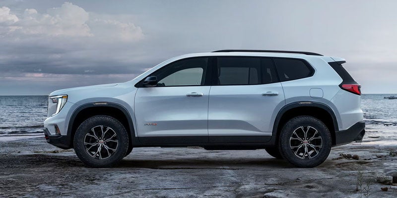 Side profile of the 2026 GMC Acadia showcasing bold SUV styling in Bainbridge, GA