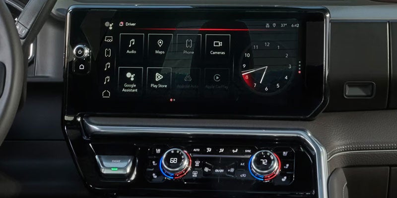 2026 GMC Sierra 2500 HD advanced touchscreen infotainment system with seamless connectivity and driver-focused technology